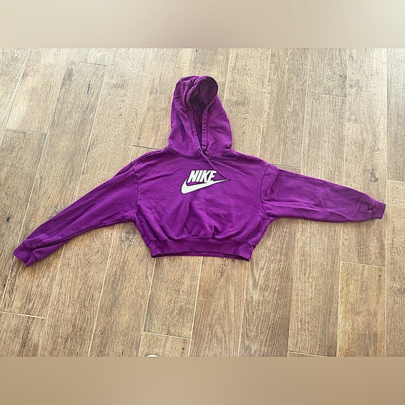 Nike Women’s Cropped Sweatshirt Hoody Pullover Size XS Essentials - Picture 1 of 6